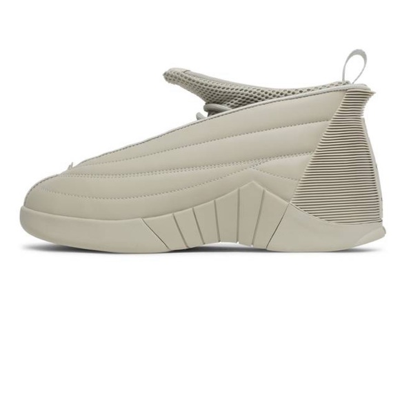 Air Jordan 15 Retro SP x Billie Eilish Women's Shoes - Picture 2 of 7